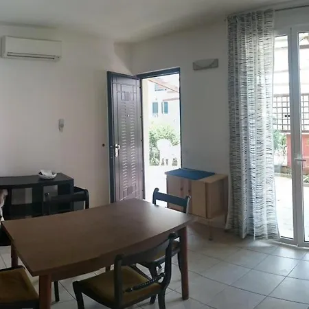 Vacanze Lungomare Appartement *